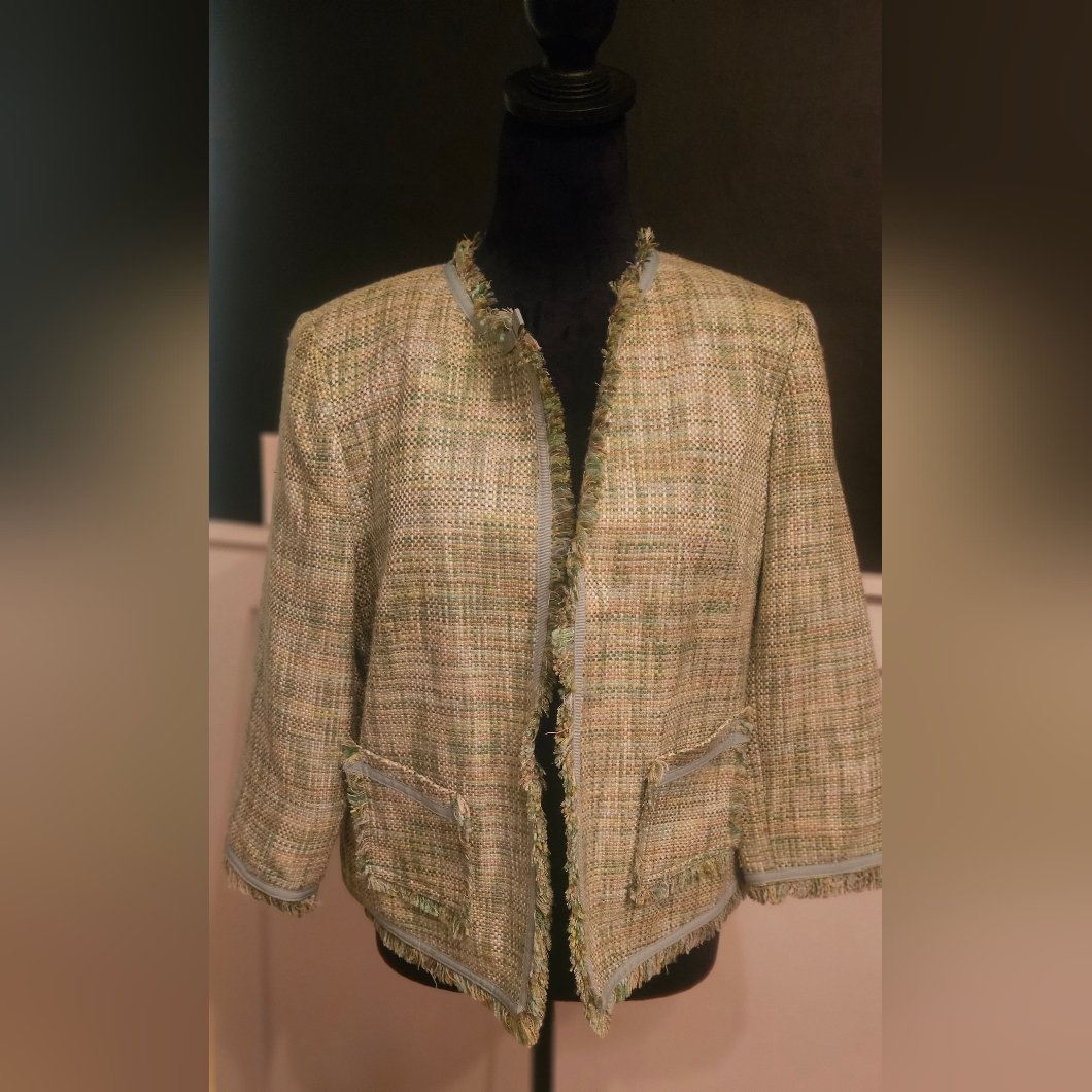 Notched UniqueRare Jacket Nwot